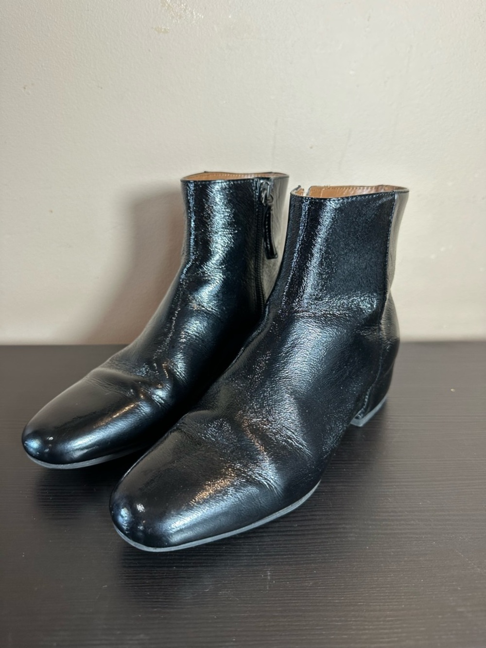 Aquatalia Black Leather Chukka Wome’s Boots US 5.5